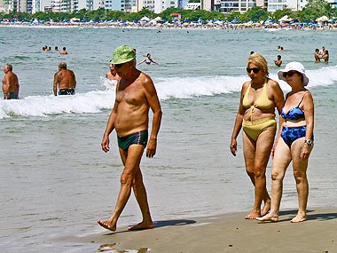 Melhor idade movimenta turismo em Balneário Camboriú