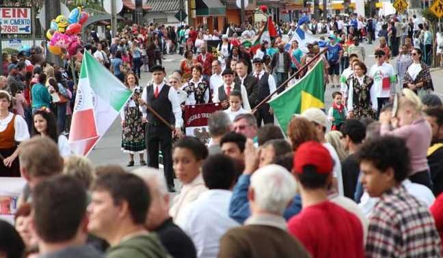 Desfile de aniversário de Jaraguá do Sul