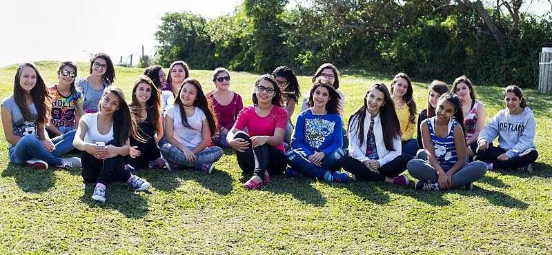 Baile de Debutantes Sonho de Menina de Arroio do Silva Baile de Debutantes Sonho de Menina de Arroio do Silva