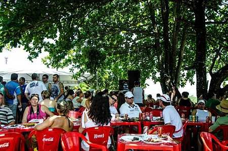 Festa do Caranguejo em Araquari com Gastronomia e Atrações Musicais