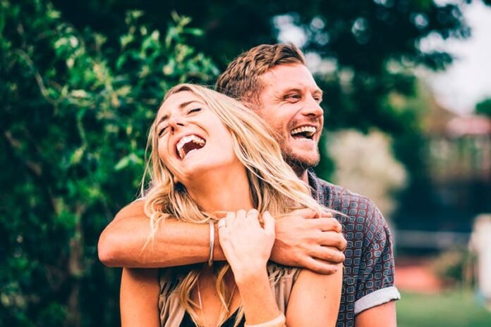 Compatibilidade Amorosa Pessoa Áries Touro Gemeos Cancer Leão Virgem Libra Escorpião Sagitário Capricornio Aquario Peixes Combinam Signo
